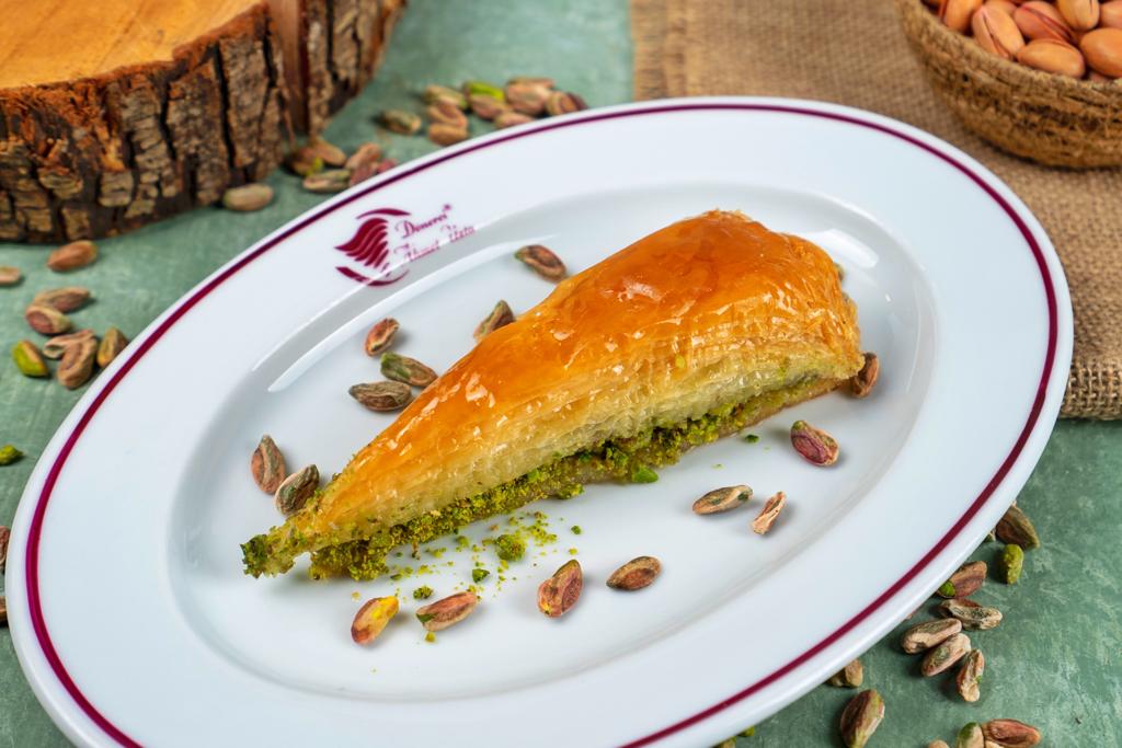 HAVUÇ DİLİM BAKLAVA